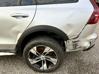 Volvo V-60 Cross country 2.0 D4 190pk aut AWD Intro Ed - pano - bowers&wilkins - 360cam - stoelkoeling - stoelverw v+a - head up picture 12