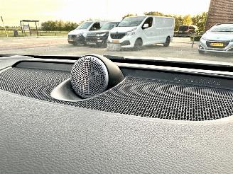 Volvo V-60 Cross country 2.0 D4 190pk aut AWD Intro Ed - pano - bowers&wilkins - 360cam - stoelkoeling - stoelverw v+a - head up picture 15
