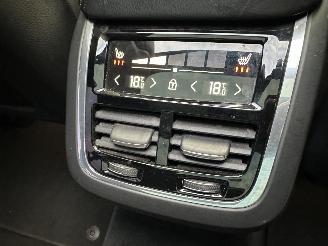 Volvo V-60 Cross country 2.0 D4 190pk aut AWD Intro Ed - pano - bowers&wilkins - 360cam - stoelkoeling - stoelverw v+a - head up picture 78