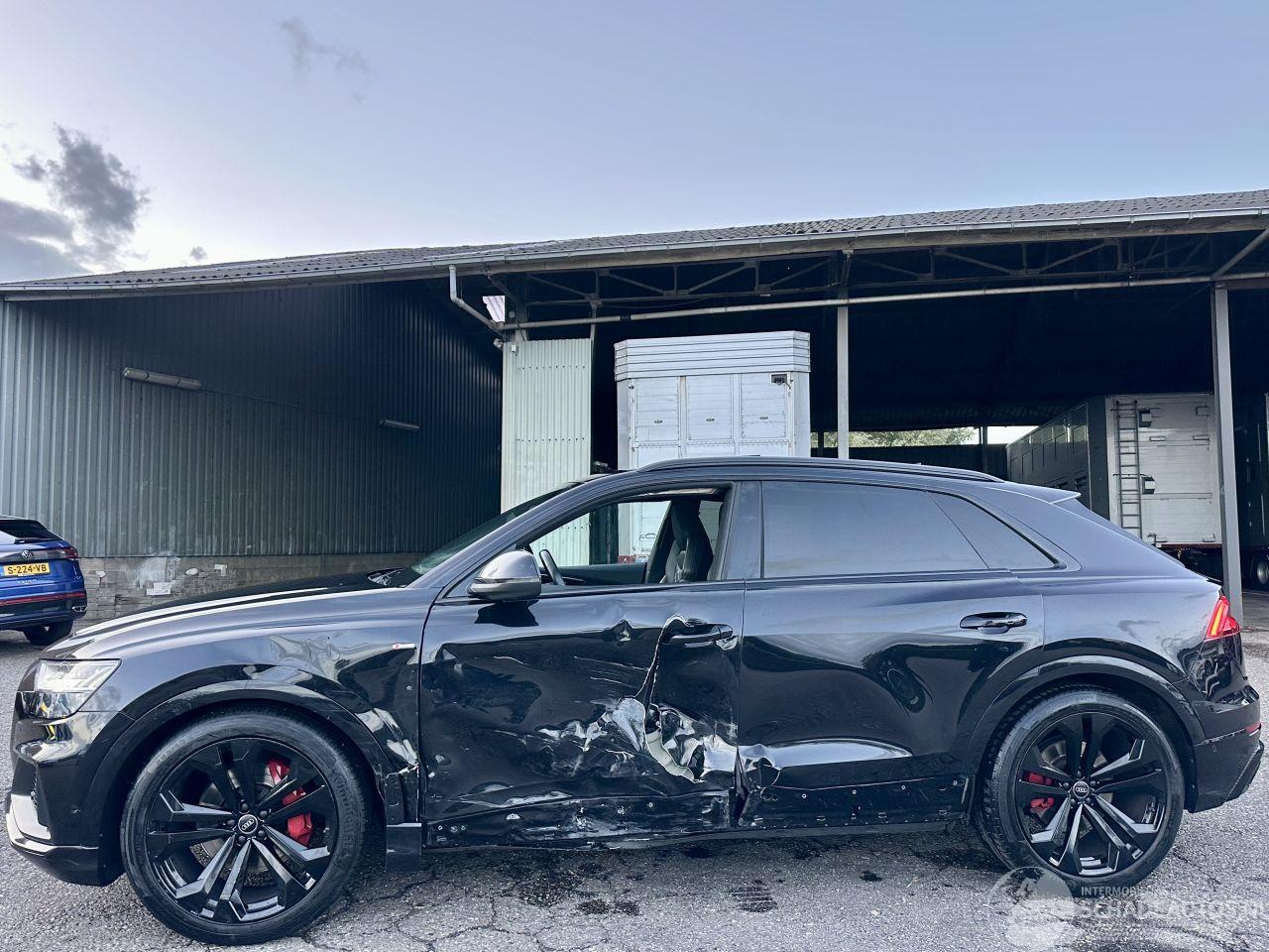 Audi Q8 50 TDI Quattro 297pk aut + f1 S-line comp - pano - head up - b&o - luchtvering - matrix - 22inch - 360cam - kuipstoelen