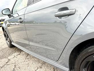 Audi A3 Sportback 1.5 TFSI 150pk aut + f1 S-Line Ed - pano - virtual - cam - carbon - leer - gele gordels - s3 picture 130