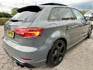 Audi A3 Sportback 1.5 TFSI 150pk aut + f1 S-Line Ed - pano - virtual - cam - carbon - leer - gele gordels - s3 picture 4