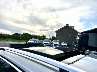 Volkswagen Tiguan 1.4 TSI 150pk aut + f1 R-Line - pano - nap - massage - trekh - front + line assist - dynaudio + woofer picture 101
