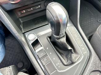Volkswagen Tiguan 1.4 TSI 150pk aut + f1 R-Line - pano - nap - massage - trekh - front + line assist - dynaudio + woofer picture 33