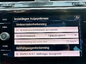 Volkswagen Tiguan 1.4 TSI 150pk aut + f1 R-Line - pano - nap - massage - trekh - front + line assist - dynaudio + woofer picture 27