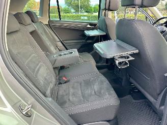 Volkswagen Tiguan 1.4 TSI 150pk aut + f1 R-Line - pano - nap - massage - trekh - front + line assist - dynaudio + woofer picture 24