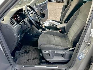 Volkswagen Tiguan 1.4 TSI 150pk aut + f1 R-Line - pano - nap - massage - trekh - front + line assist - dynaudio + woofer picture 49