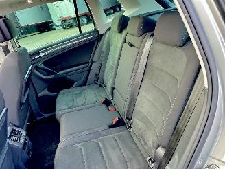 Volkswagen Tiguan 1.4 TSI 150pk aut + f1 R-Line - pano - nap - massage - trekh - front + line assist - dynaudio + woofer picture 66