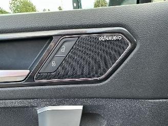 Volkswagen Tiguan 1.4 TSI 150pk aut + f1 R-Line - pano - nap - massage - trekh - front + line assist - dynaudio + woofer picture 48