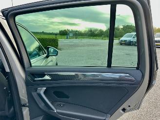 Volkswagen Tiguan 1.4 TSI 150pk aut + f1 R-Line - pano - nap - massage - trekh - front + line assist - dynaudio + woofer picture 55