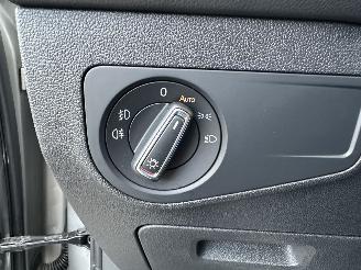 Volkswagen Tiguan 1.4 TSI 150pk aut + f1 R-Line - pano - nap - massage - trekh - front + line assist - dynaudio + woofer picture 41