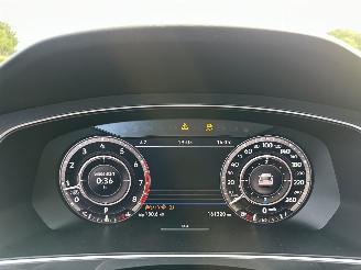 Volkswagen Tiguan 1.4 TSI 150pk aut + f1 R-Line - pano - nap - massage - trekh - front + line assist - dynaudio + woofer picture 74