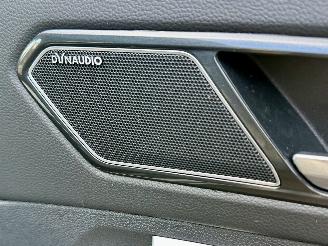 Volkswagen Tiguan 1.4 TSI 150pk aut + f1 R-Line - pano - nap - massage - trekh - front + line assist - dynaudio + woofer picture 42