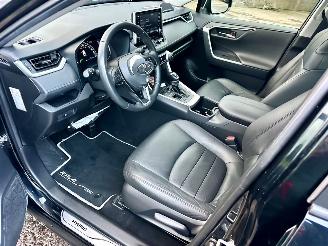 Toyota Rav-4 2.5 Hybrid 178pk aut + f1 Business - 119dkm nap - front + line assist - leer - camera - clima - cruise contr picture 18