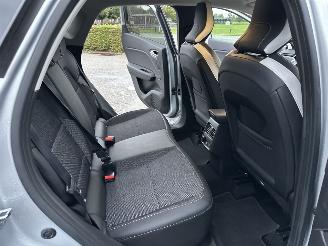 Renault Captur 1.0 TCe Turbo 101pk Intens - nap - navi - camera - pdc v+a - keyless - virtual - front + line assist - sfeerverl picture 24