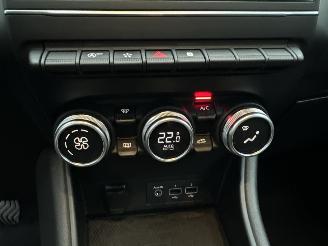 Renault Captur 1.0 TCe Turbo 101pk Intens - nap - navi - camera - pdc v+a - keyless - virtual - front + line assist - sfeerverl picture 56