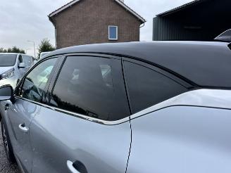 Renault Captur 1.0 TCe Turbo 101pk Intens - nap - navi - camera - pdc v+a - keyless - virtual - front + line assist - sfeerverl picture 91