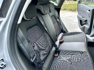 Renault Captur 1.0 TCe Turbo 101pk Intens - nap - navi - camera - pdc v+a - keyless - virtual - front + line assist - sfeerverl picture 77