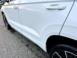 Skoda Karoq 1.5 TSI ACT 150pk 7-Traps aut + F1 Sportline Bus - navi - camera - keyless - virtual - stuurverw - sfeerverl - kuipstoelen picture 108