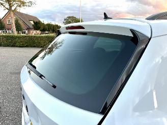 Skoda Karoq 1.5 TSI ACT 150pk 7-Traps aut + F1 Sportline Bus - navi - camera - keyless - virtual - stuurverw - sfeerverl - kuipstoelen picture 100