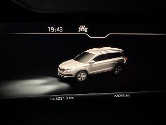 Skoda Karoq 1.5 TSI ACT 150pk 7-Traps aut + F1 Sportline Bus - navi - camera - keyless - virtual - stuurverw - sfeerverl - kuipstoelen picture 37
