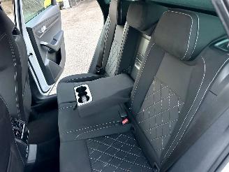 Skoda Karoq 1.5 TSI ACT 150pk 7-Traps aut + F1 Sportline Bus - navi - camera - keyless - virtual - stuurverw - sfeerverl - kuipstoelen picture 68