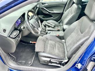 Opel Astra sports tourer 1.2T 131pk 6-bak - nap - navi - cam - bose - stoelverw v+a - stuurverw - keyless - front + line assist picture 48