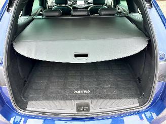 Opel Astra sports tourer 1.2T 131pk 6-bak - nap - navi - cam - bose - stoelverw v+a - stuurverw - keyless - front + line assist picture 71
