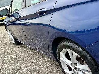 Opel Astra sports tourer 1.2T 131pk 6-bak - nap - navi - cam - bose - stoelverw v+a - stuurverw - keyless - front + line assist picture 114