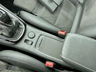 Opel Astra sports tourer 1.2T 131pk 6-bak - nap - navi - cam - bose - stoelverw v+a - stuurverw - keyless - front + line assist picture 40