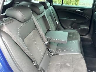 Opel Astra sports tourer 1.2T 131pk 6-bak - nap - navi - cam - bose - stoelverw v+a - stuurverw - keyless - front + line assist picture 24