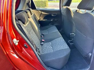 Toyota Yaris 1.3 VVT-i 99pk automaat + f1 Aspiration 5drs - nap - camera - airco - cruise - trekh - 4x goede banden picture 48