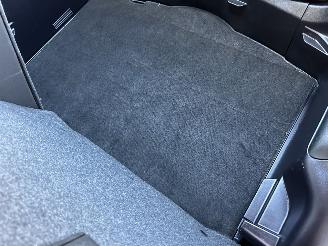 Toyota Yaris 1.3 VVT-i 99pk automaat + f1 Aspiration 5drs - nap - camera - airco - cruise - trekh - 4x goede banden picture 52
