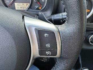Toyota Yaris 1.3 VVT-i 99pk automaat + f1 Aspiration 5drs - nap - camera - airco - cruise - trekh - 4x goede banden picture 32