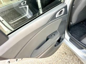 Kia Ceed Sportswagon 1.0 T-GDi 99pk 6-bak - camera - stoel + stuurverw - front + line assist - clima + cruise - apple carplay picture 41