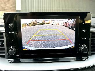 Kia Ceed Sportswagon 1.0 T-GDi 99pk 6-bak - camera - stoel + stuurverw - front + line assist - clima + cruise - apple carplay picture 18