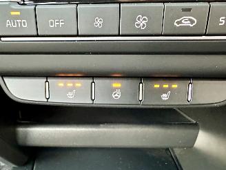 Kia Ceed Sportswagon 1.0 T-GDi 99pk 6-bak - camera - stoel + stuurverw - front + line assist - clima + cruise - apple carplay picture 16