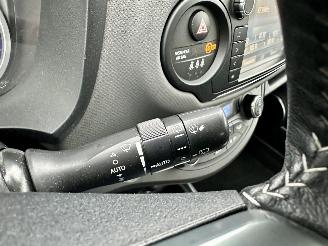 Toyota Yaris 1.5 Hybrid 89pk automaat 5drs - nap - camera - clima - cruise - keyless entry + start - 2e eig - licht + regens picture 25