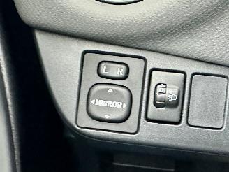 Toyota Yaris 1.5 Hybrid 89pk automaat 5drs - nap - camera - clima - cruise - keyless entry + start - 2e eig - licht + regens picture 43