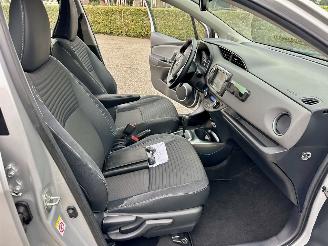 Toyota Yaris 1.5 Hybrid 89pk automaat 5drs - nap - camera - clima - cruise - keyless entry + start - 2e eig - licht + regens picture 68