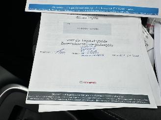 Toyota Yaris 1.5 Hybrid 89pk automaat 5drs - nap - camera - clima - cruise - keyless entry + start - 2e eig - licht + regens picture 31