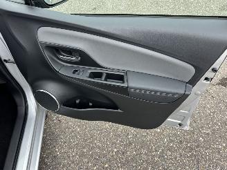 Toyota Yaris 1.5 Hybrid 89pk automaat 5drs - nap - camera - clima - cruise - keyless entry + start - 2e eig - licht + regens picture 66
