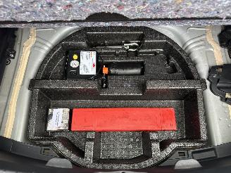 Toyota Yaris 1.5 Hybrid 89pk automaat 5drs - nap - camera - clima - cruise - keyless entry + start - 2e eig - licht + regens picture 37
