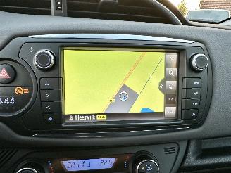 Toyota Yaris 1.5 Hybrid 89pk automaat Aspiration 5drs - 52dkm nap - navi - camera - clima - cruise - facelift - rijdbaar picture 16