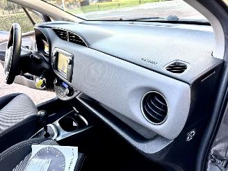 Toyota Yaris 1.5 Hybrid 89pk automaat Aspiration 5drs - 52dkm nap - navi - camera - clima - cruise - facelift - rijdbaar picture 53
