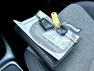 Toyota Yaris 1.5 Hybrid 89pk automaat Aspiration 5drs - 52dkm nap - navi - camera - clima - cruise - facelift - rijdbaar picture 18
