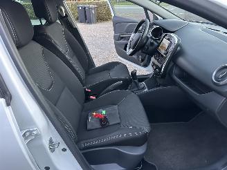 Renault Clio Estate 1.5 dCi 90pk Eco Night&Day - nap - navi - camera - nw distr.riem bij 286dkm - 4x nw michelin picture 60