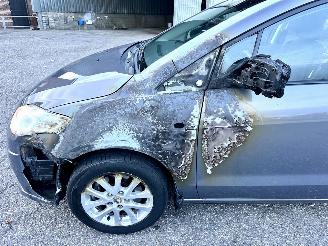 Mazda 5 1.8i 116pk Katano 7-Pers - nap - stoelverw - navi - touchscreen - clima - trekh - regensensor picture 60