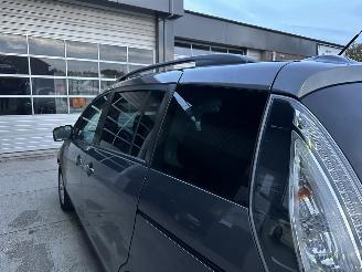 Mazda 5 1.8i 116pk Katano 7-Pers - nap - stoelverw - navi - touchscreen - clima - trekh - regensensor picture 55