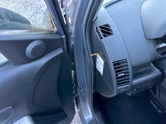 Mazda 5 1.8i 116pk Katano 7-Pers - nap - stoelverw - navi - touchscreen - clima - trekh - regensensor picture 30